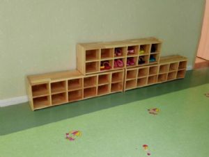 點擊查看詳細信息<br>標題：幼兒鞋柜HL-6011 閱讀次數：7360